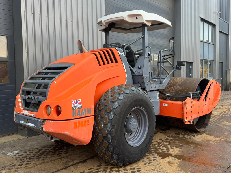 Hamm H13i VIO - Henger: 5 kép. Hamm H13i VIO - Henger: 5 kép.