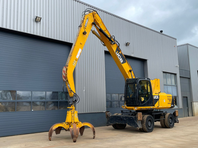 JCB JS200W Material Handler - Gumikerekes kotró: 2 kép. JCB JS200W Material Handler - Gumikerekes kotró: 2 kép.