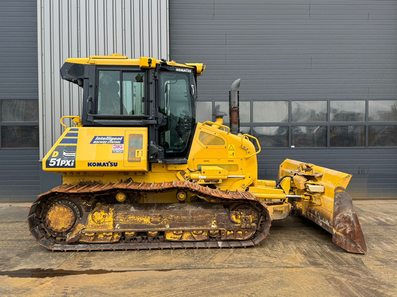 Komatsu D51PXi-24 | TOPCON - Buldózer: 5 kép. Komatsu D51PXi-24 | TOPCON - Buldózer: 5 kép.