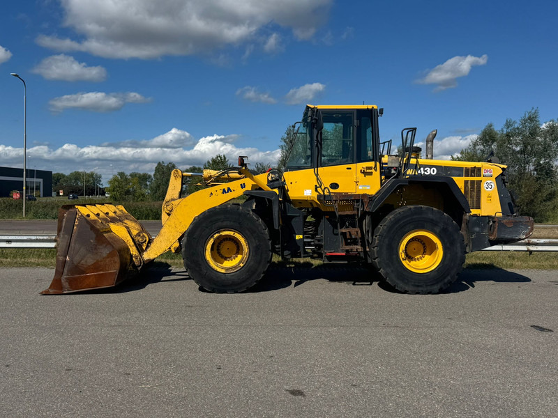 Komatsu WA430-6 - Gumikerekes homlokrakodó: 1 kép. Komatsu WA430-6 - Gumikerekes homlokrakodó: 1 kép.