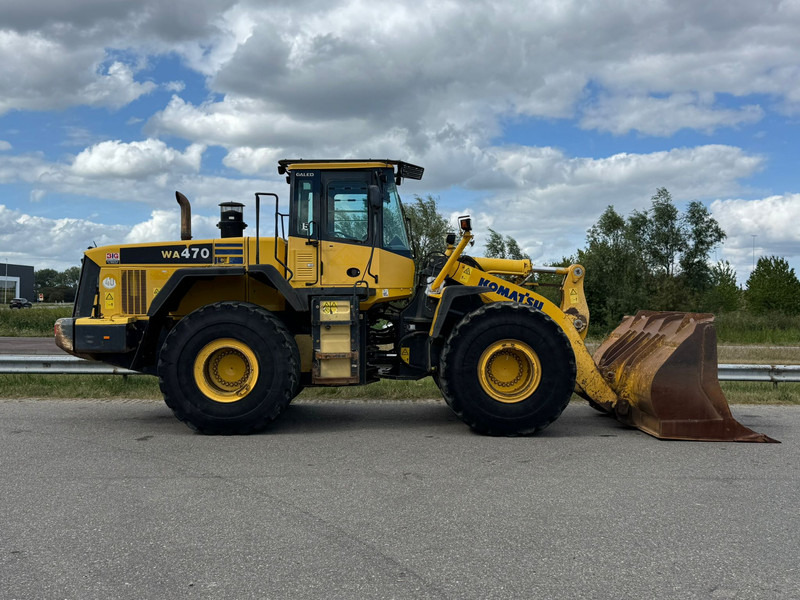 Komatsu WA470-5H - Gumikerekes homlokrakodó: 4 kép. Komatsu WA470-5H - Gumikerekes homlokrakodó: 4 kép.
