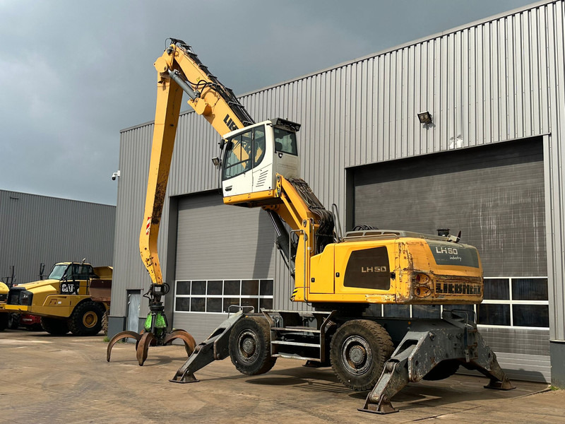 Liebherr LH50 M HD - Material Handler - Hulladék kotró: 3 kép. Liebherr LH50 M HD - Material Handler - Hulladék kotró: 3 kép.