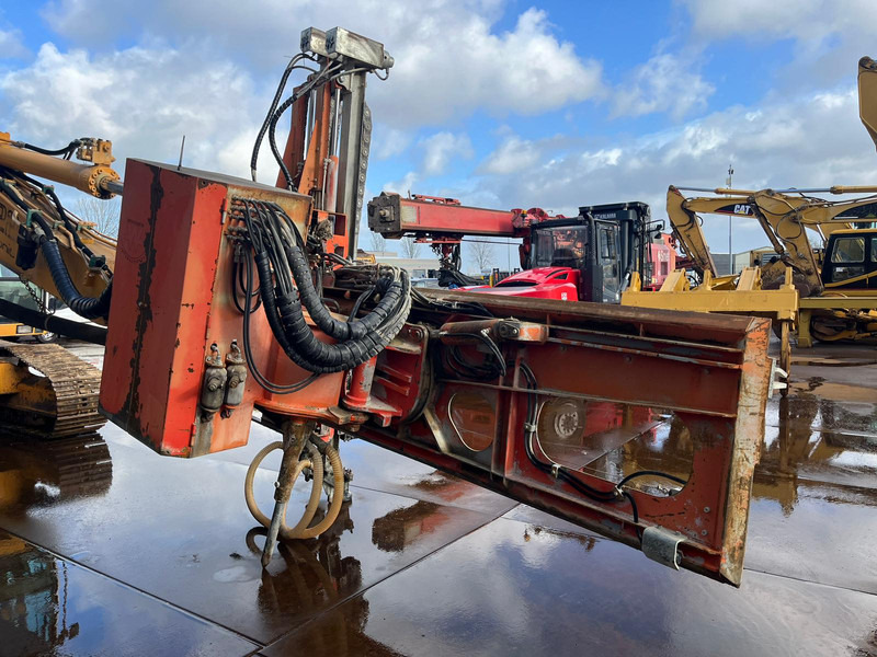 Liebherr R922 HDSL Wimmer Drill lízing Liebherr R922 HDSL Wimmer Drill: 8 kép. Liebherr R922 HDSL Wimmer Drill lízing Liebherr R922 HDSL Wimmer Drill: 8 kép.