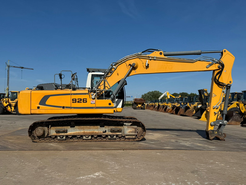 Liebherr R926 LC - Lánctalpas kotró: 5 kép. Liebherr R926 LC - Lánctalpas kotró: 5 kép.