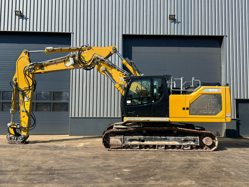 Liebherr R926 NLC - Lánctalpas kotró: 1 kép. Liebherr R926 NLC - Lánctalpas kotró: 1 kép.