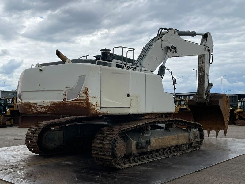 Liebherr R950 SHD (R944 / R945 / R946) - Lánctalpas kotró: 5 kép. Liebherr R950 SHD (R944 / R945 / R946) - Lánctalpas kotró: 5 kép.