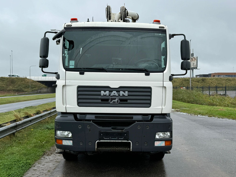 Betonpumpa MAN TGA 26.360 6x4 with Putzmeister BSF24-4.16 24m Concrete Pump: 8 kép.