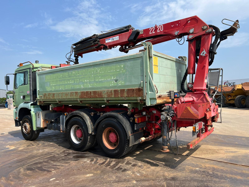 MAN TGA 26.480 tipper + HMF crane - Billenőplatós teherautó, Darus autó: 4 kép. MAN TGA 26.480 tipper + HMF crane - Billenőplatós teherautó, Darus autó: 4 kép.