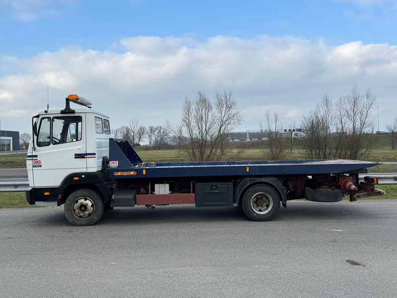 MERCEDESBENZ 814 Auto Car Transporter - Autószállító teherautó: 4 kép. MERCEDESBENZ 814 Auto Car Transporter - Autószállító teherautó: 4 kép.