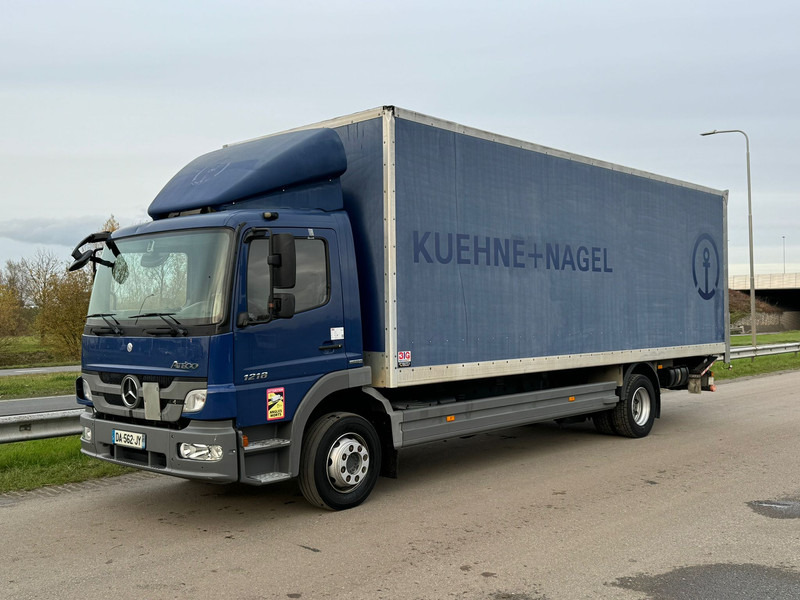 MERCEDESBENZ Atego 4x2 Cargo Truck EURO5 - Dobozos felépítményű teherautó: 1 kép. MERCEDESBENZ Atego 4x2 Cargo Truck EURO5 - Dobozos felépítményű teherautó: 1 kép.