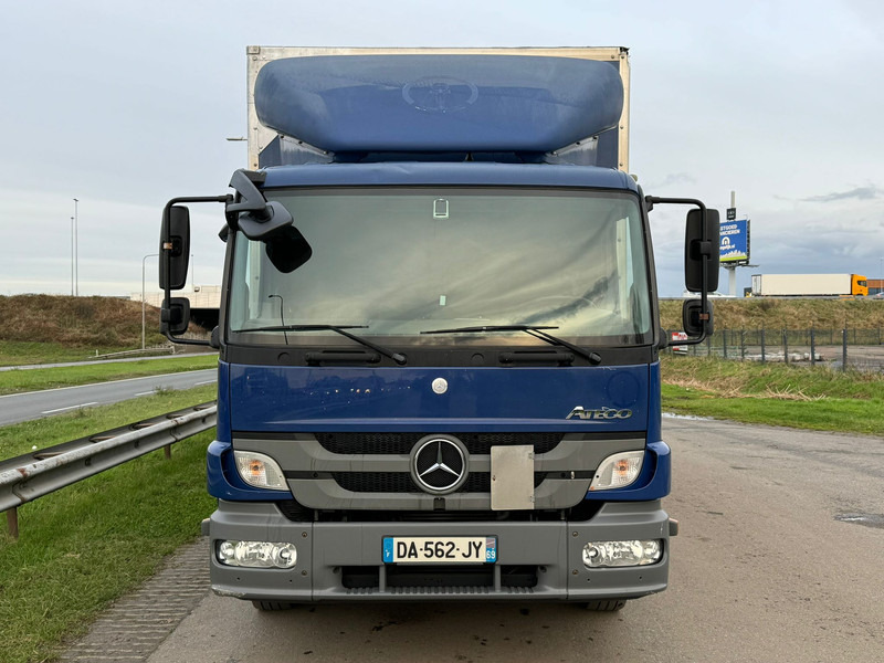 MERCEDESBENZ Atego 4x2 Cargo Truck EURO5 - Dobozos felépítményű teherautó: 4 kép. MERCEDESBENZ Atego 4x2 Cargo Truck EURO5 - Dobozos felépítményű teherautó: 4 kép.