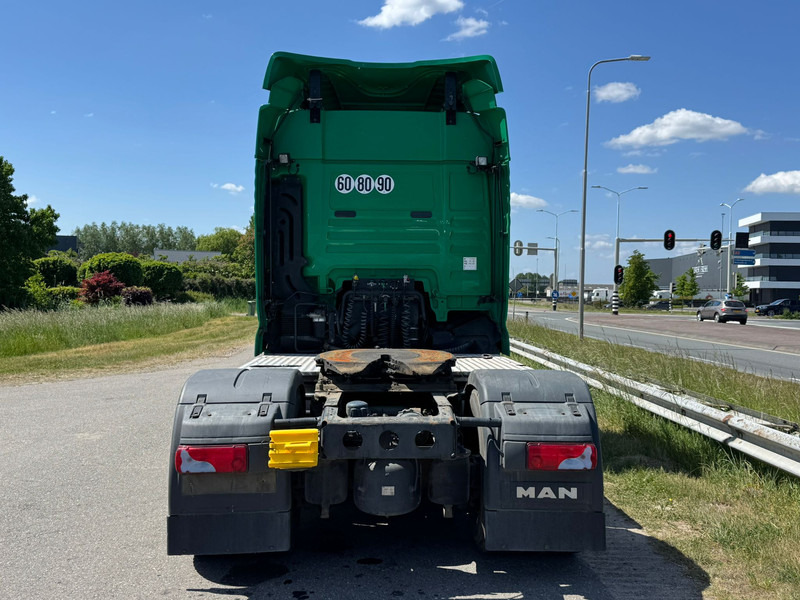 MAN TGX 18.510 4X2 BLS - Nyergesvontató: 4 kép. MAN TGX 18.510 4X2 BLS - Nyergesvontató: 4 kép.