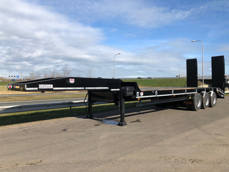 OZGUL 60 Ton 3 axle - LW3 AFR FIX - Félpótkocsi mélybölcsős: 1 kép. OZGUL 60 Ton 3 axle - LW3 AFR FIX - Félpótkocsi mélybölcsős: 1 kép.