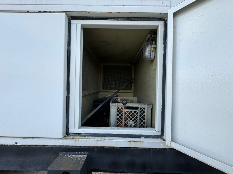 Áramfejlesztő Olympian GEP165 150kVA Generator set on trailer: 9 kép.