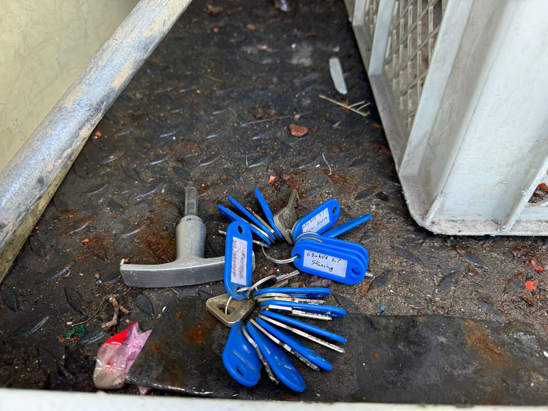 Áramfejlesztő Olympian GEP165 150kVA Generator set on trailer: 8 kép.