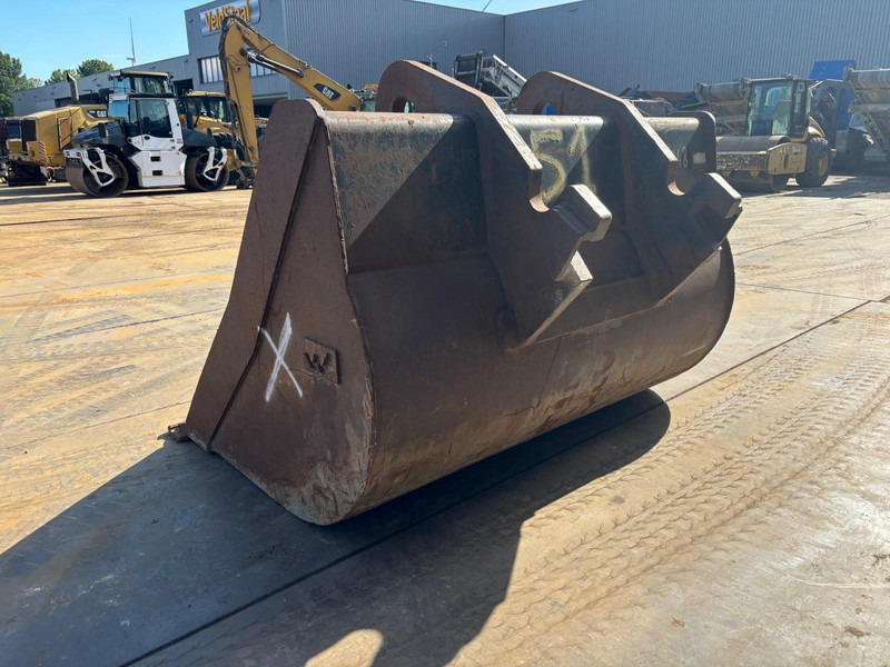 Verachtert GP bucket CW70 for 374F - Kanál: 4 kép. Verachtert GP bucket CW70 for 374F - Kanál: 4 kép.