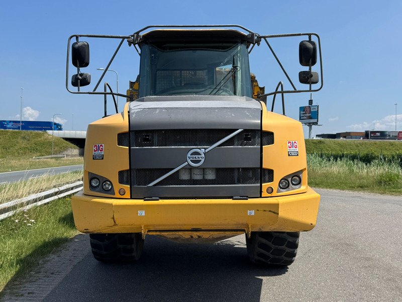 Volvo A30F - Csuklós dömper: 5 kép. Volvo A30F - Csuklós dömper: 5 kép.