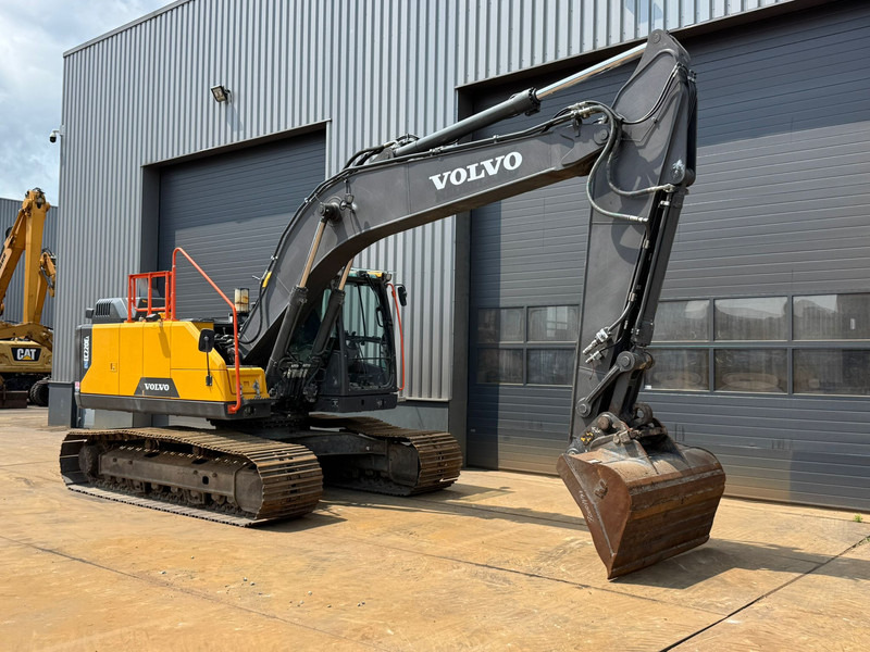 Volvo EC220EL | Dutch Machine - Lánctalpas kotró: 5 kép. Volvo EC220EL | Dutch Machine - Lánctalpas kotró: 5 kép.