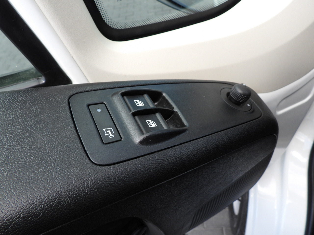 Furgon CITROEN JUMPER BOX DELIVERY VAN 7 SEATS CRUISE CONTROL 120HP: 31 kép. Furgon CITROEN JUMPER BOX DELIVERY VAN 7 SEATS CRUISE CONTROL 120HP: 31 kép.