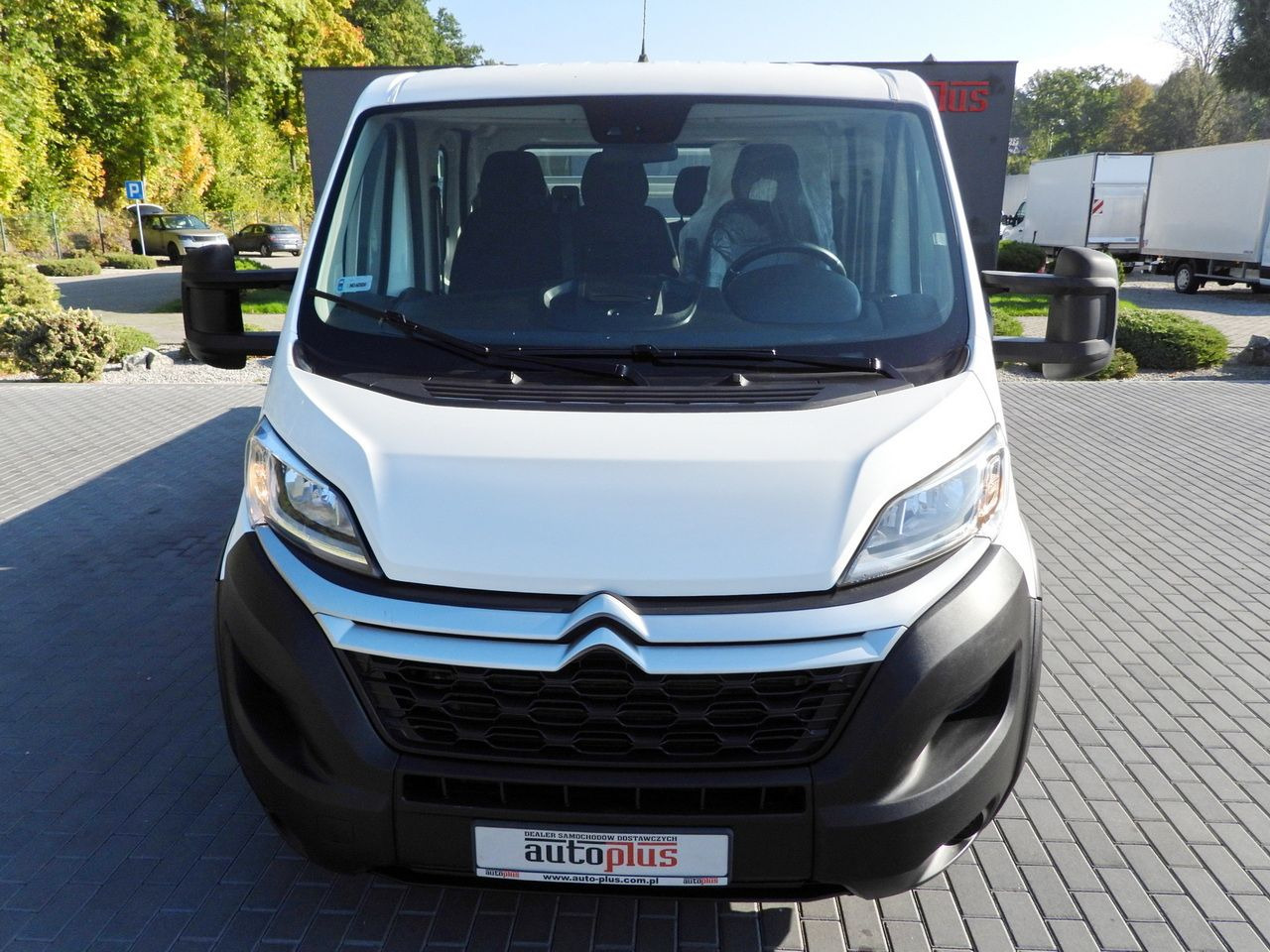 CITROEN JUMPER STAKE BODY DOUBLE CABIN DOKA 7 SEATS PNEUMATICS AIR CONDITIONING 140HP - Platós kisteherautó: 5 kép. CITROEN JUMPER STAKE BODY DOUBLE CABIN DOKA 7 SEATS PNEUMATICS AIR CONDITIONING 140HP - Platós kisteherautó: 5 kép.