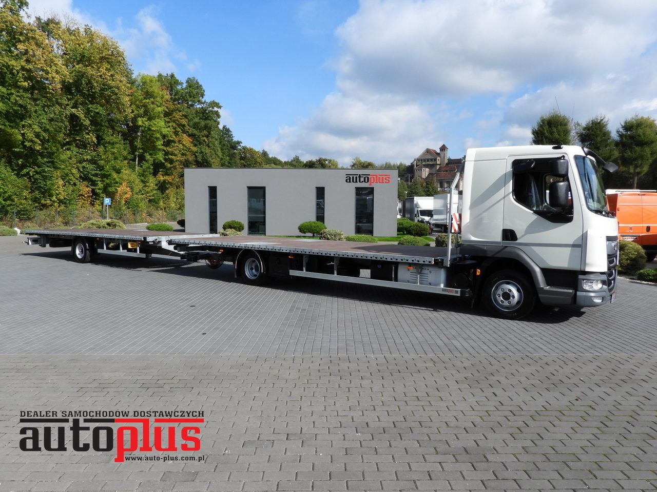 DAF LF 230 CONTAINER CARRIER PLATFORM + TRAILER WEBASTO CRUISE CONTROL LED LIGHTS PNEUMATICS AUTOMATIC TRANSMISSION TWIN WHEELS AIR CONDITIONING 230HP - Cserefelépítményes teherautó: 1 kép. DAF LF 230 CONTAINER CARRIER PLATFORM + TRAILER WEBASTO CRUISE CONTROL LED LIGHTS PNEUMATICS AUTOMATIC TRANSMISSION TWIN WHEELS AIR CONDITIONING 230HP - Cserefelépítményes teherautó: 1 kép.
