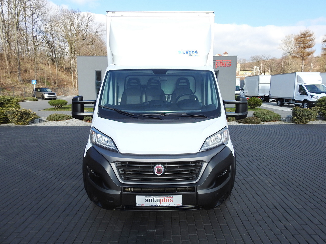 FIAT DUCATO BOX LIFT 8 PALLETS CRUISE CONTROL NAVIGATION LED LIGHTS AIR CONDITIONING 130HP - Dobozos kisteherautó: 5 kép. FIAT DUCATO BOX LIFT 8 PALLETS CRUISE CONTROL NAVIGATION LED LIGHTS AIR CONDITIONING 130HP - Dobozos kisteherautó: 5 kép.