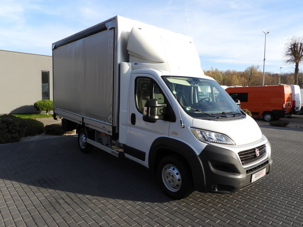 FIAT DUCATO TARPAULIN 8 PALLETS CRUISE CONTROL LED LIGHTS AIR CONDITIONING 180HP - Ponyvás kisteherautó: 4 kép. FIAT DUCATO TARPAULIN 8 PALLETS CRUISE CONTROL LED LIGHTS AIR CONDITIONING 180HP - Ponyvás kisteherautó: 4 kép.