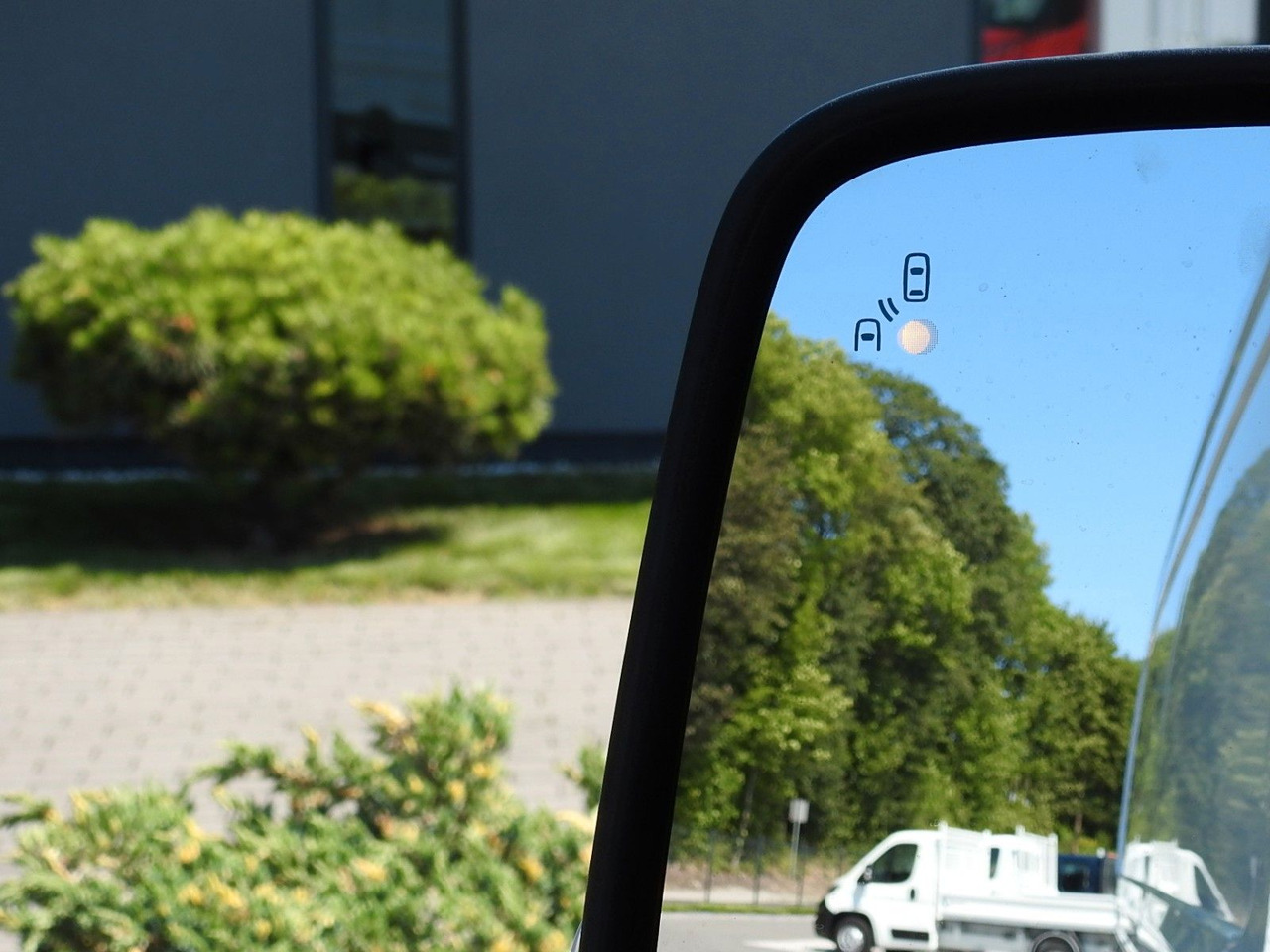 Hűtős kisteherautó Ford TRANSIT KÜHLKASTENWAGEN 0*C HEIZFUNKTION Ford TRANSIT KÜHLKASTENWAGEN 0*C HEIZFUNKTION: 16 kép.