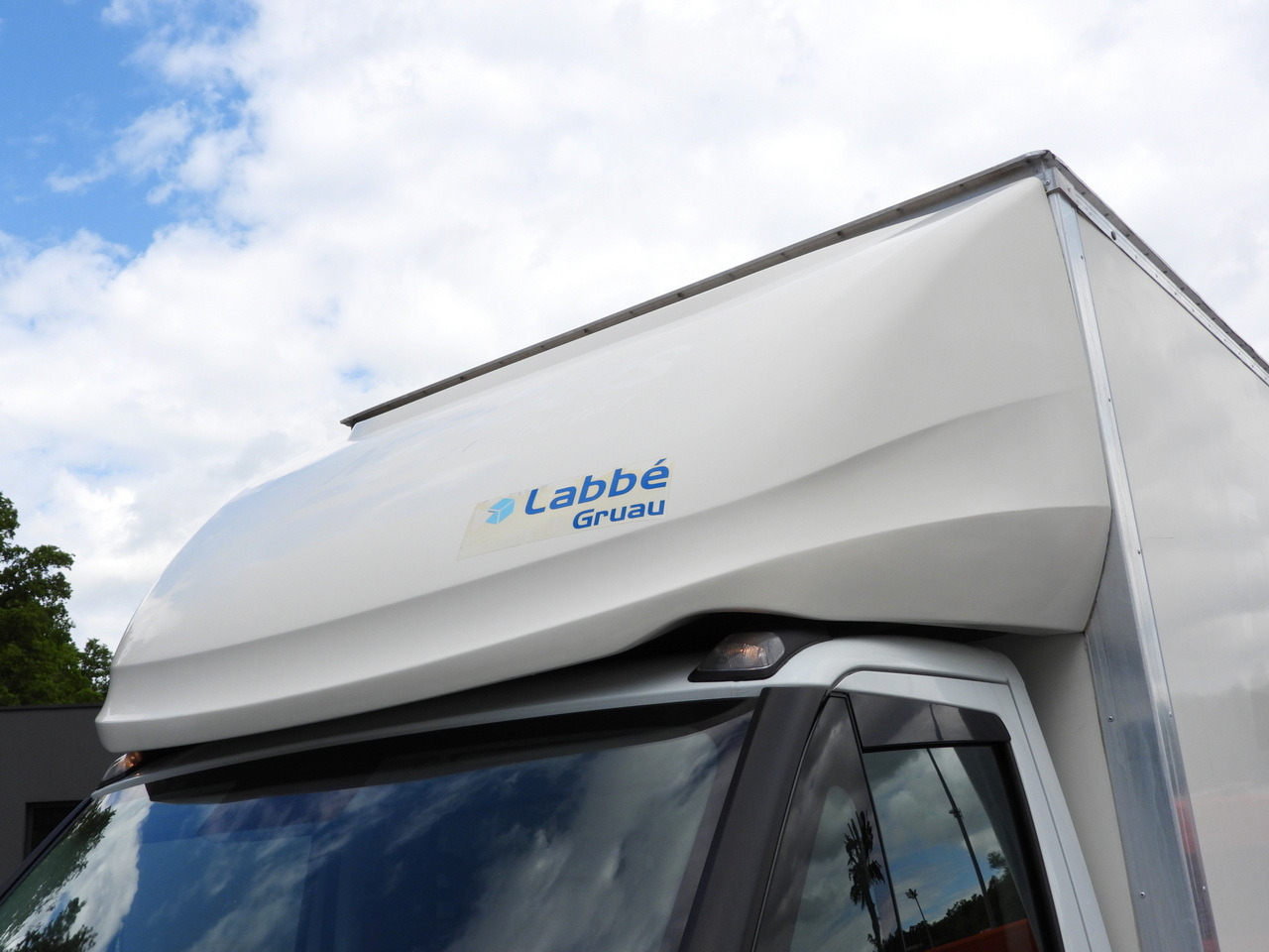 Dobozos kisteherautó IVECO DAILY 35C16 BOX LIFT 8 PALLETS CRUISE CONTROL TWIN WHEELS AIR CONDITIONING 160HP: 20 kép. Dobozos kisteherautó IVECO DAILY 35C16 BOX LIFT 8 PALLETS CRUISE CONTROL TWIN WHEELS AIR CONDITIONING 160HP: 20 kép.