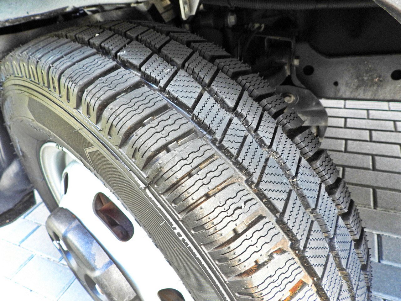 Dobozos kisteherautó IVECO DAILY 35C16 BOX LIFT 8 PALLETS CRUISE CONTROL TWIN WHEELS AIR CONDITIONING 160HP: 25 kép. Dobozos kisteherautó IVECO DAILY 35C16 BOX LIFT 8 PALLETS CRUISE CONTROL TWIN WHEELS AIR CONDITIONING 160HP: 25 kép.