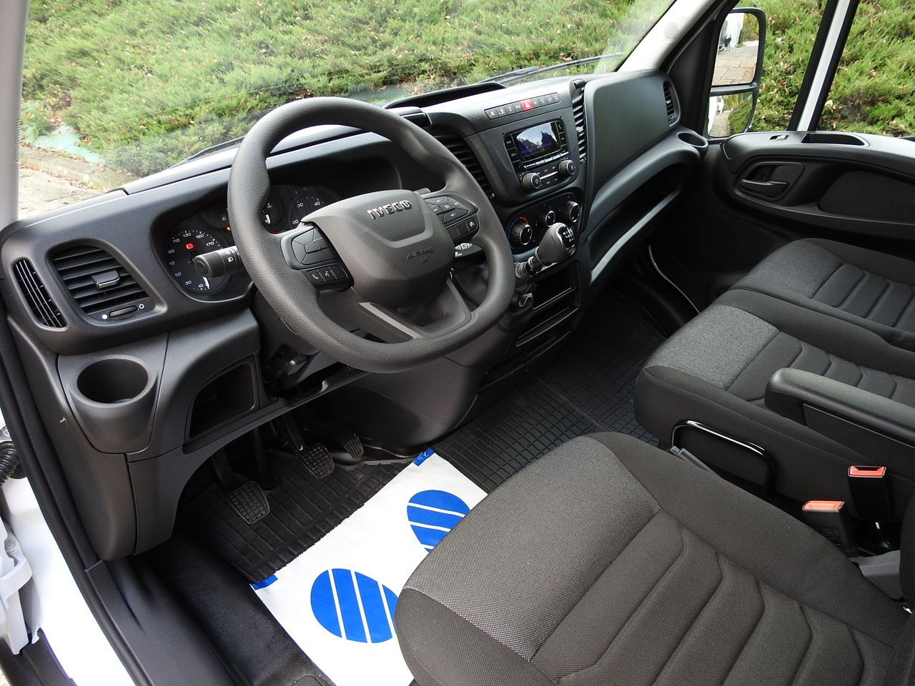 IVECO DAILY 35S16 NEW REGRIGERATOR BOX -10*C 8 PALLETS HEATING FUNCTION POWER SUPPLY 230V CRUISE CONTROL AIR CONDITIONING 160HP - Hűtős kisteherautó: 2 kép. IVECO DAILY 35S16 NEW REGRIGERATOR BOX -10*C 8 PALLETS HEATING FUNCTION POWER SUPPLY 230V CRUISE CONTROL AIR CONDITIONING 160HP - Hűtős kisteherautó: 2 kép.