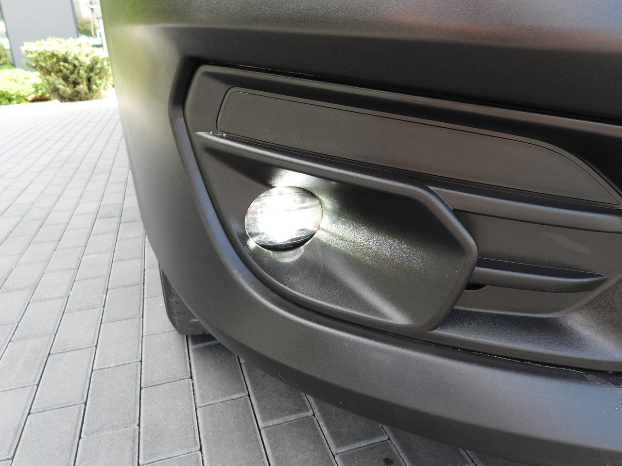 Ponyvás kisteherautó IVECO DAILY 35S18 TARPAULIN 10 PALLETS CRUISE CONTROL LED LIGHTS AIR CONDITIONING  180HP: 22 kép.