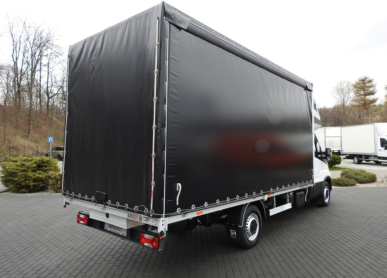 IVECO DAILY 35S18 TARPAULIN 10 PALLETS WEBASTO CRUISE CONTROL AIR CONDITIONING 180HP - Ponyvás kisteherautó: 3 kép. IVECO DAILY 35S18 TARPAULIN 10 PALLETS WEBASTO CRUISE CONTROL AIR CONDITIONING 180HP - Ponyvás kisteherautó: 3 kép.