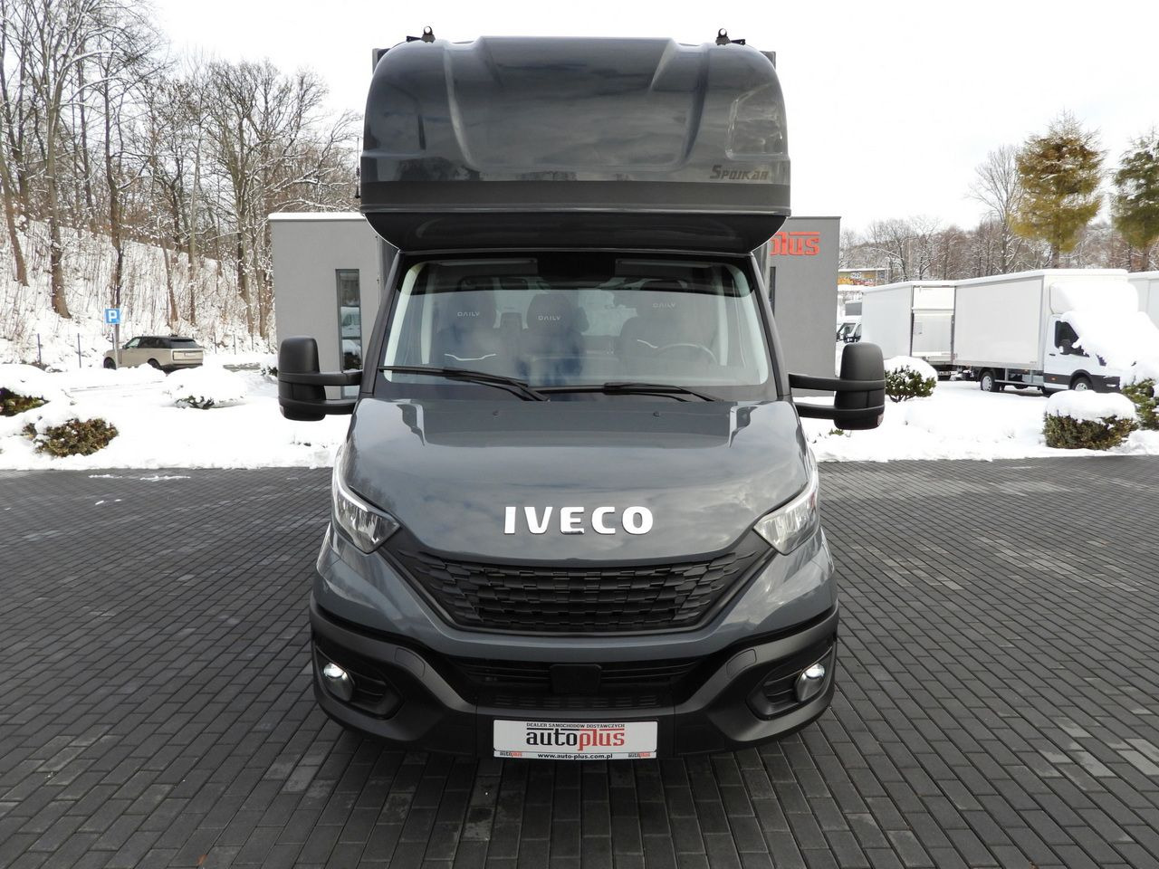 IVECO DAILY 35S18 TARPAULIN 10 PALLETS WEBASTO CRUISE CONTROL LED LIGHTS PNEUMATICS AIR CONDITIONING 180HP - Ponyvás kisteherautó: 5 kép. IVECO DAILY 35S18 TARPAULIN 10 PALLETS WEBASTO CRUISE CONTROL LED LIGHTS PNEUMATICS AIR CONDITIONING 180HP - Ponyvás kisteherautó: 5 kép.