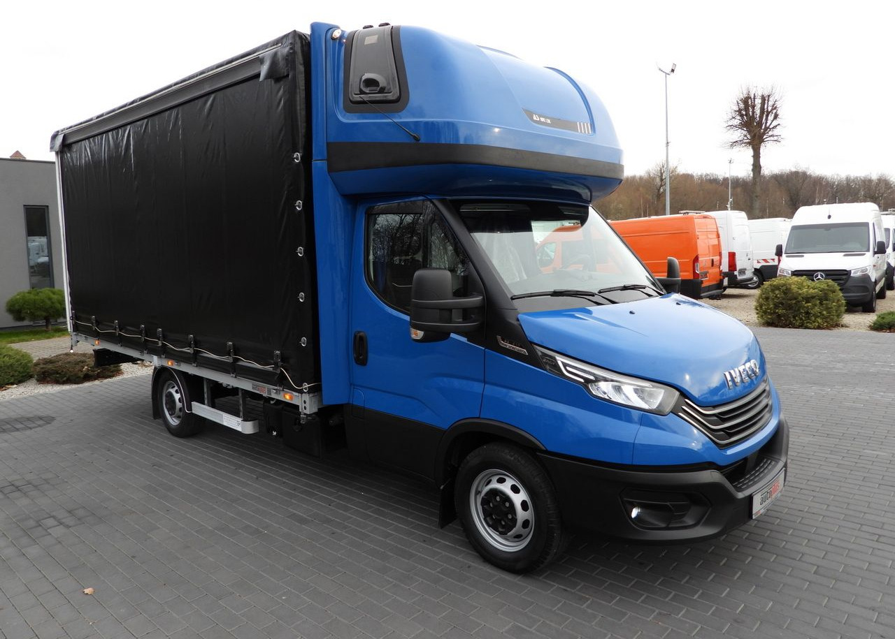IVECO DAILY 35S21 TARPAULIN 10 PALLETS WEBASTO CRUISE CONTROL NAVIGATION LED LIGHTS AUTOMATIC TRANSMISSION HI-MATIC AIR CONDITIONING 210HP - Ponyvás kisteherautó: 4 kép. IVECO DAILY 35S21 TARPAULIN 10 PALLETS WEBASTO CRUISE CONTROL NAVIGATION LED LIGHTS AUTOMATIC TRANSMISSION HI-MATIC AIR CONDITIONING 210HP - Ponyvás kisteherautó: 4 kép.