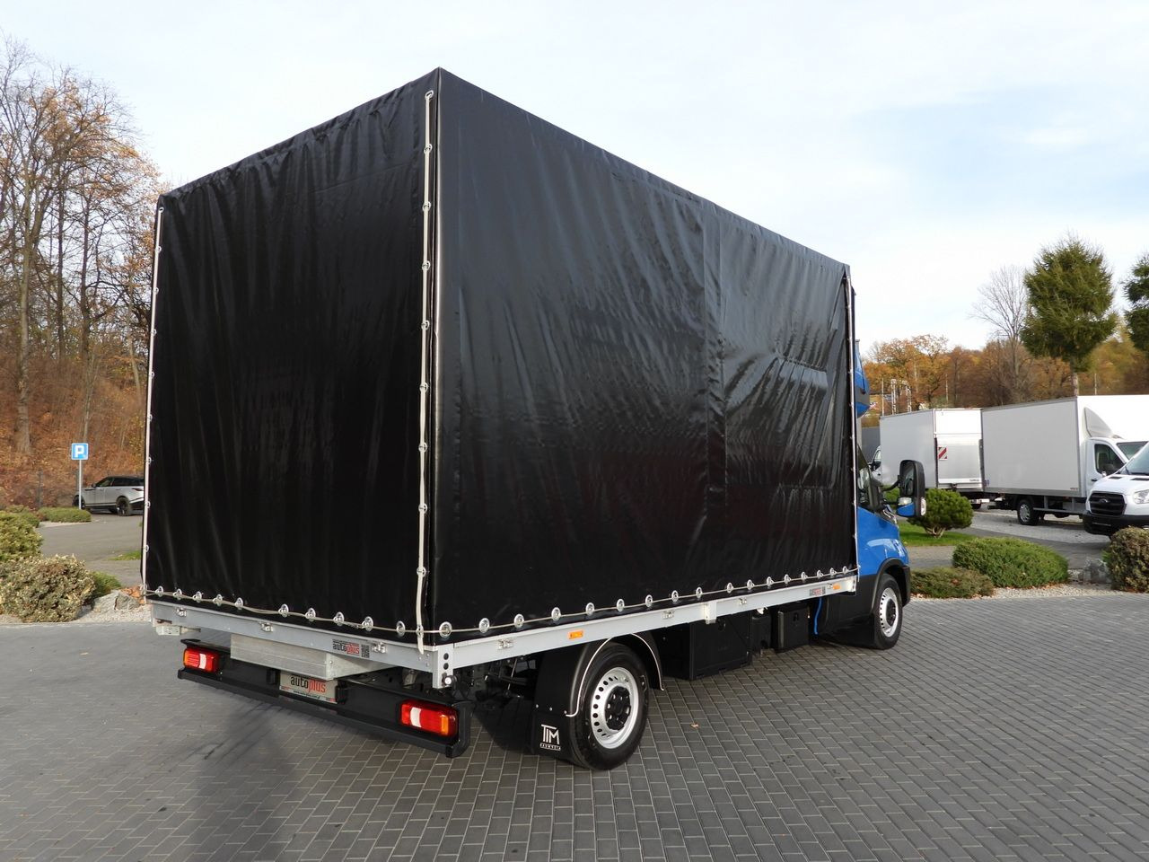 IVECO DAILY 35S21 TARPAULIN 10 PALLETS WEBASTO CRUISE CONTROL NAVIGATION LED LIGHTS AUTOMATIC TRANSMISSION HI-MATIC AIR CONDITIONING 210HP - Ponyvás kisteherautó: 3 kép. IVECO DAILY 35S21 TARPAULIN 10 PALLETS WEBASTO CRUISE CONTROL NAVIGATION LED LIGHTS AUTOMATIC TRANSMISSION HI-MATIC AIR CONDITIONING 210HP - Ponyvás kisteherautó: 3 kép.