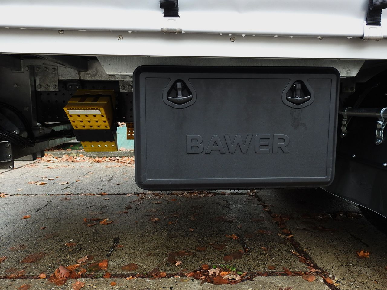 Új Ponyvás kisteherautó IVECO EUROCARGO 120-250 NEW TARPAULIN LIFT 18 PALLETS WEBASTO CRUISE CONTROL AIR CONDITIONING LED LIGHTS PNEUMATICS AUTOMATIC TRANSMISSION HI-MATIC 250HP: 33 kép.