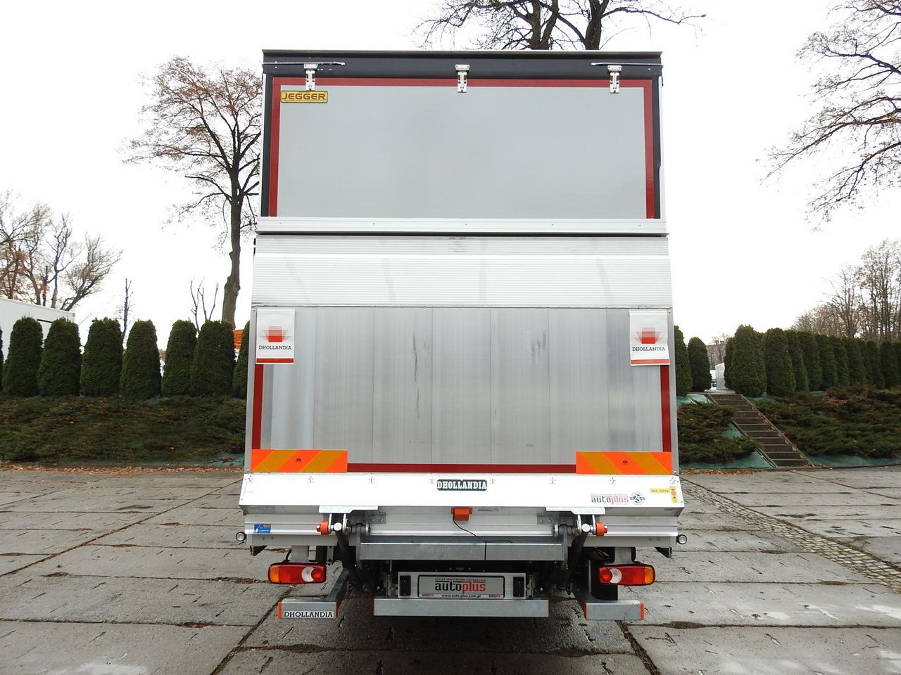 Új Ponyvás kisteherautó IVECO EUROCARGO 120-250 NEW TARPAULIN LIFT 18 PALLETS WEBASTO CRUISE CONTROL AIR CONDITIONING LED LIGHTS PNEUMATICS AUTOMATIC TRANSMISSION HI-MATIC 250HP: 12 kép.