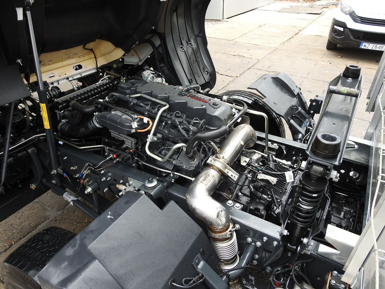 Új Ponyvás kisteherautó IVECO EUROCARGO 120-250 NEW TARPAULIN LIFT 18 PALLETS WEBASTO CRUISE CONTROL AIR CONDITIONING LED LIGHTS PNEUMATICS AUTOMATIC TRANSMISSION HI-MATIC 250HP: 44 kép.