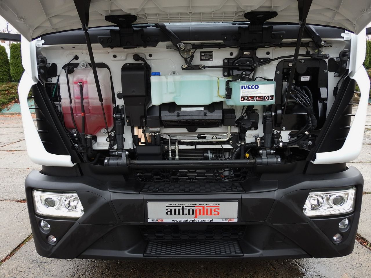 Új Ponyvás kisteherautó IVECO EUROCARGO 120-250 NEW TARPAULIN LIFT 18 PALLETS WEBASTO CRUISE CONTROL AIR CONDITIONING LED LIGHTS PNEUMATICS AUTOMATIC TRANSMISSION HI-MATIC 250HP: 25 kép.