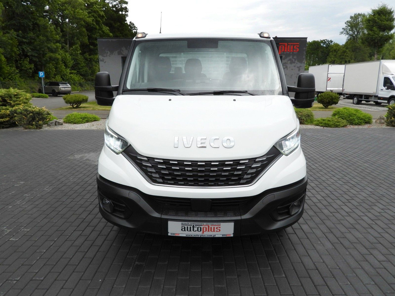 Iveco DAILY 35C21 KIPPER TEMPOMAT NAVIGATION LED - Billenőplatós kisteherautó: 5 kép. Iveco DAILY 35C21 KIPPER TEMPOMAT NAVIGATION LED - Billenőplatós kisteherautó: 5 kép.