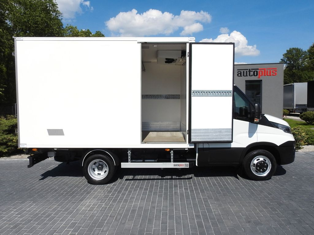 Hűtős kisteherautó Iveco DAILY 50C15 KÜHLKOFFER -5*C  ZWILLINGSRÄDER A/C: 8 kép.