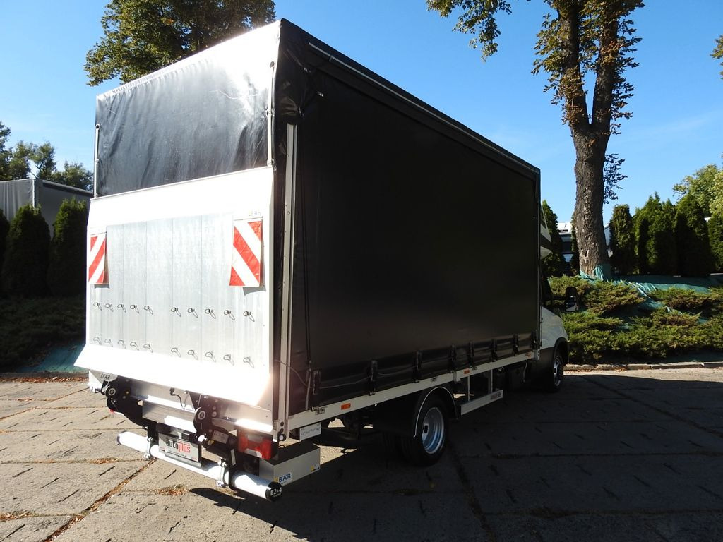 Iveco DAILY 50C18 PRITSCHE PLANE 10 PALETTEN AUFZUG - Ponyvás kisteherautó: 3 kép. Iveco DAILY 50C18 PRITSCHE PLANE 10 PALETTEN AUFZUG - Ponyvás kisteherautó: 3 kép.