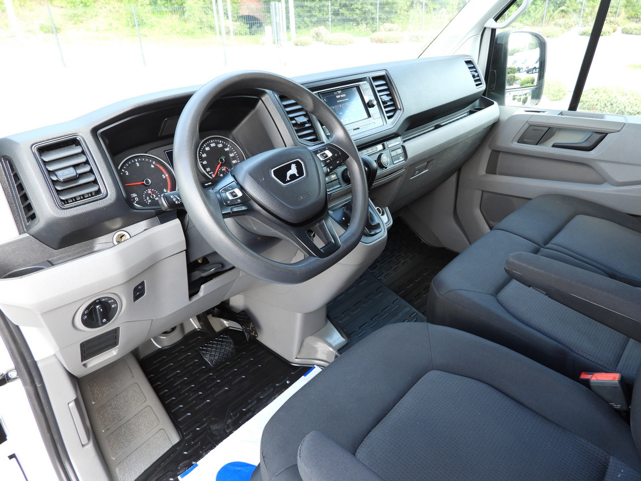 MAN TGE REFRIGERATOR VAN -5*C POWER SUPPLY 230V CRUISE CONTROL AUTOMATIC TRANSMISSION AIR CONDITIONING 180HP - Hűtős kisteherautó: 2 kép. MAN TGE REFRIGERATOR VAN -5*C POWER SUPPLY 230V CRUISE CONTROL AUTOMATIC TRANSMISSION AIR CONDITIONING 180HP - Hűtős kisteherautó: 2 kép.