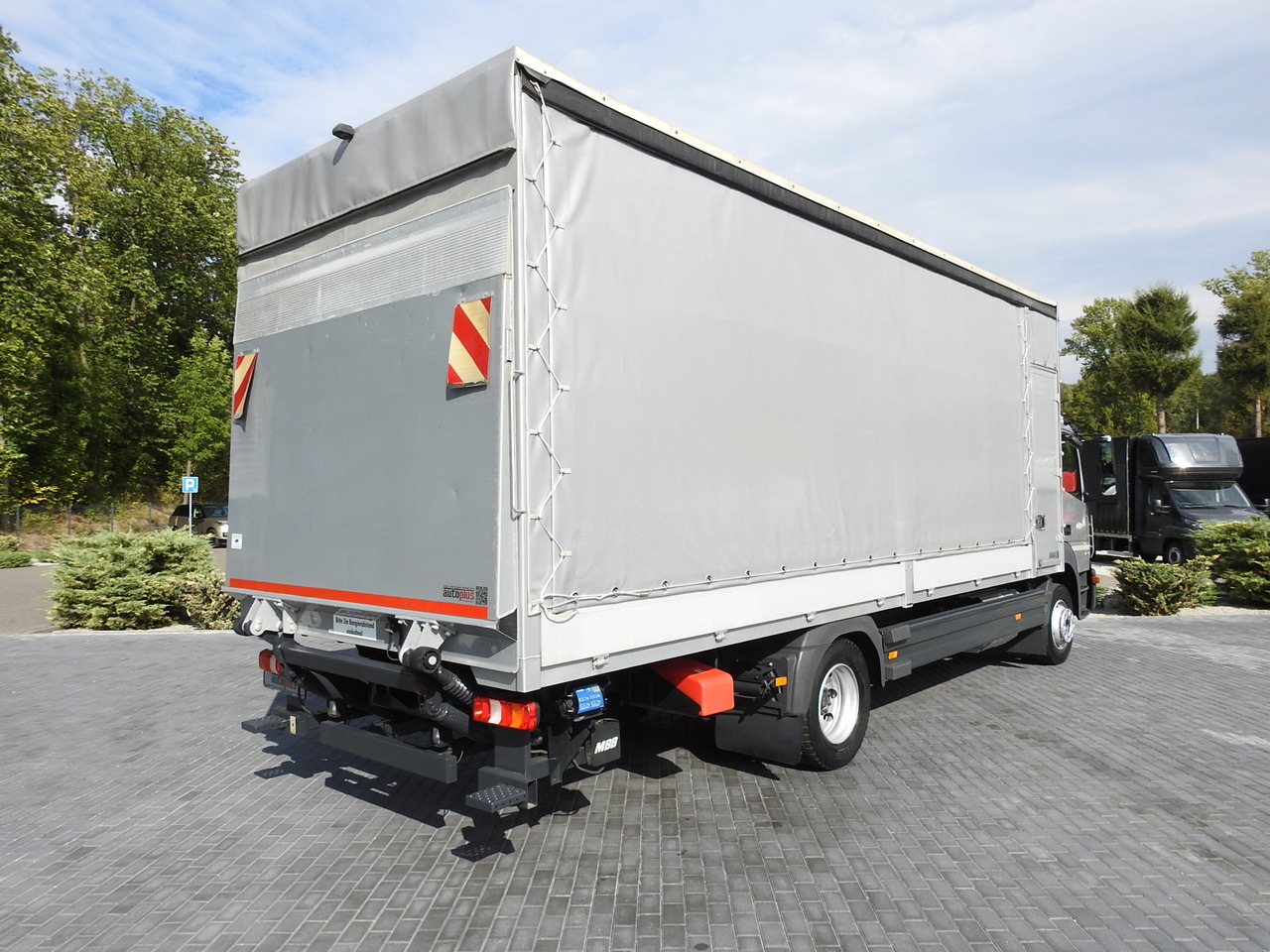 MERCEDES ATEGO 1221 TARPAULIN LIFT 16 PALLETS WEBASTO AIR CONDITIONING PNEUMATICS TWIN WHEELS 230HP - Ponyvás teherautó: 3 kép. MERCEDES ATEGO 1221 TARPAULIN LIFT 16 PALLETS WEBASTO AIR CONDITIONING PNEUMATICS TWIN WHEELS 230HP - Ponyvás teherautó: 3 kép.