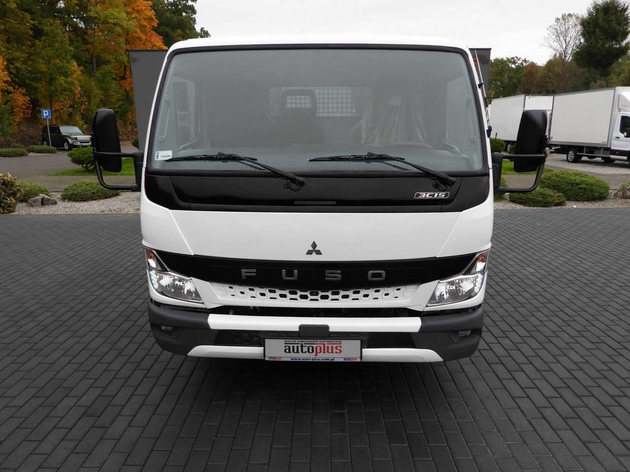 MITSUBISHI CANTER FUSO 3C15 THREE-WAY TIPPER 3 SEATS LED LIGHTS TWIN WHEELS 150HP - Billenőplatós kisteherautó: 5 kép. MITSUBISHI CANTER FUSO 3C15 THREE-WAY TIPPER 3 SEATS LED LIGHTS TWIN WHEELS 150HP - Billenőplatós kisteherautó: 5 kép.