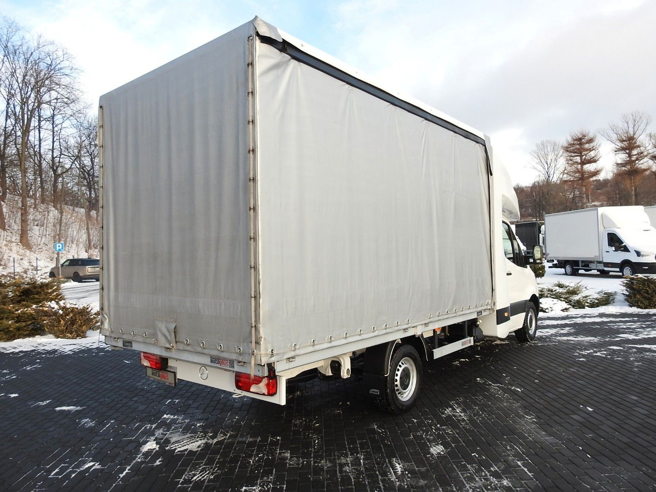 Mercedes-Benz SPRINTER 316 PRITSCHE PLANE 8 PALETTEN WEBASTO - Ponyvás kisteherautó, Duplakabinos kisteherautó: 3 kép. Mercedes-Benz SPRINTER 316 PRITSCHE PLANE 8 PALETTEN WEBASTO - Ponyvás kisteherautó, Duplakabinos kisteherautó: 3 kép.