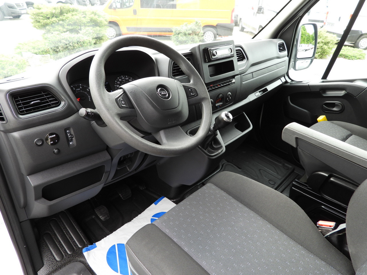 OPEL MOVANO TARPAULIN 10 PALLETS WEBASTO CRUISE CONTROL AIR CONDITIONING LED LIGHTS PNEUMATICS 165HP - Ponyvás kisteherautó: 2 kép. OPEL MOVANO TARPAULIN 10 PALLETS WEBASTO CRUISE CONTROL AIR CONDITIONING LED LIGHTS PNEUMATICS 165HP - Ponyvás kisteherautó: 2 kép.