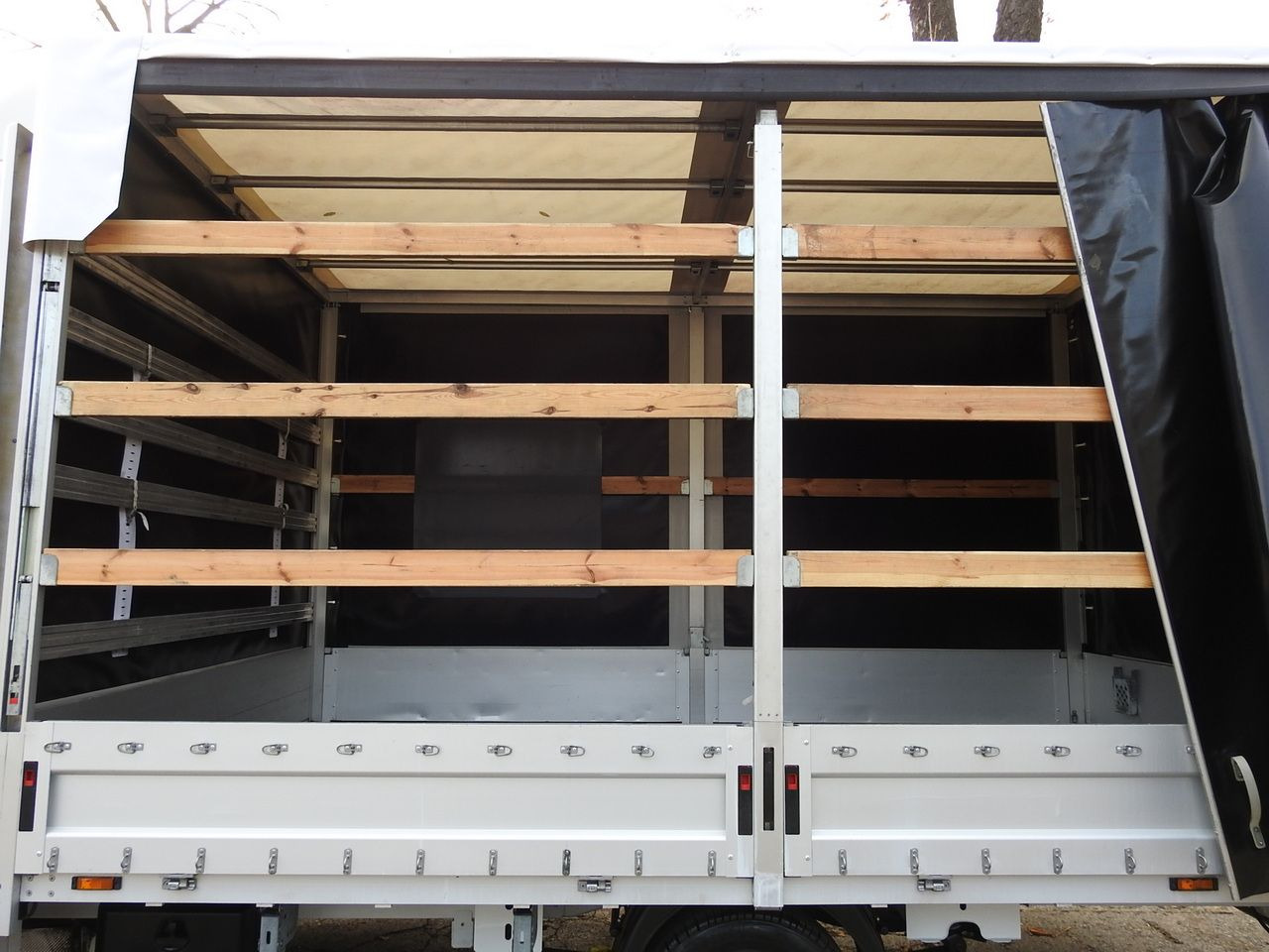 Ponyvás kisteherautó OPEL MOVANO TARPAULIN 10 PALLETS WEBASTO CRUISE CONTROL LED LIGHTS PNEUMATICS AIR CONDITIONING  165HP: 28 kép.