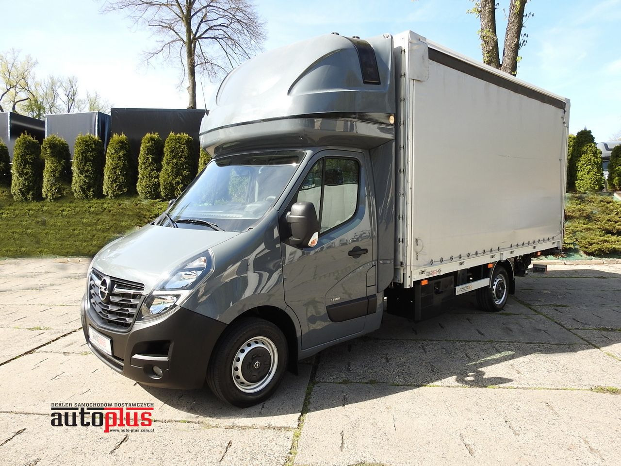 OPEL MOVANO  TARPAULIN LIFT 9 PALLETS WEBASTO CRUISE CONTROL NAVIGATION LED LIGHTS PNEUMATICS AIR CONDITIONING  165HP - Ponyvás kisteherautó: 1 kép. OPEL MOVANO  TARPAULIN LIFT 9 PALLETS WEBASTO CRUISE CONTROL NAVIGATION LED LIGHTS PNEUMATICS AIR CONDITIONING  165HP - Ponyvás kisteherautó: 1 kép.